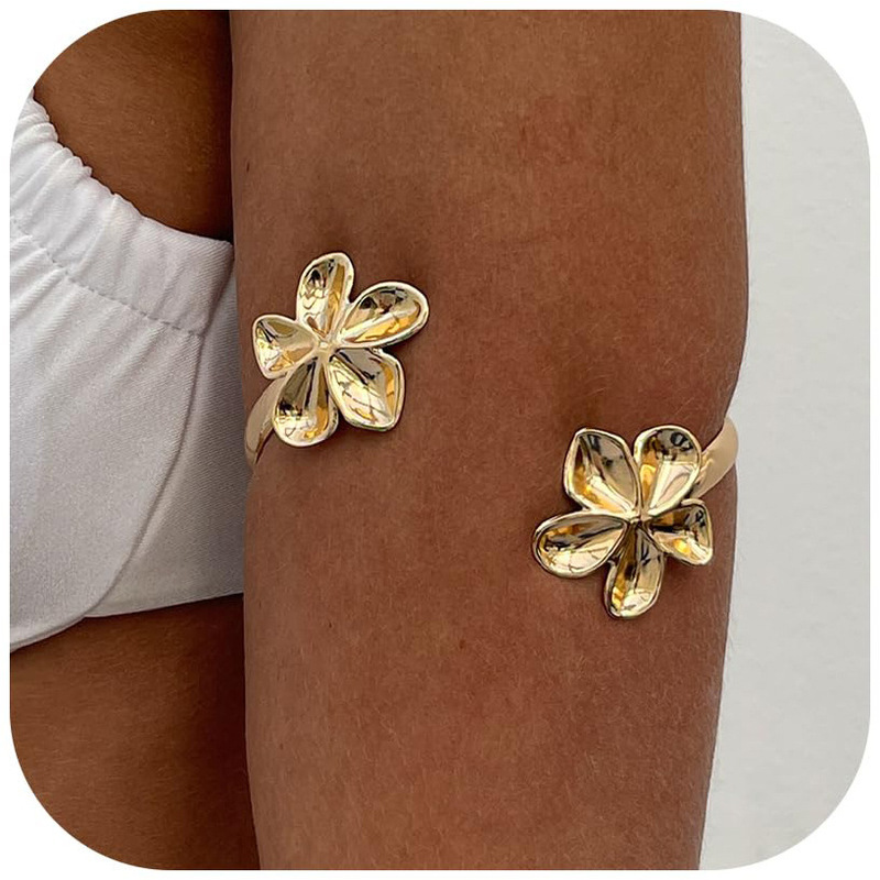 European and American Cross-Border Jewelry Upper Arm Cuff Bracelet Beach Starfish Open Arm Bracelet Personalized Flower Adjustable Jewelry for Women