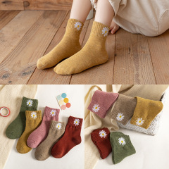 兒童襪子春秋款小雛菊中筒棉質男女童襪可愛透氣學院風寶寶襪
