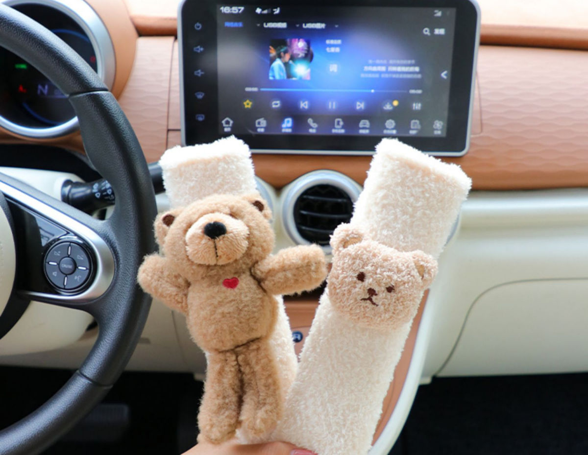 Bear Car Seat Belt Shoulder Cover Stuffed Cartoon Cute Car Seat Belt Anti-Strangle Protective Cover Car Interior Accessories