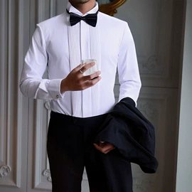 男式衬衫;女式衬衫;男式休闲裤