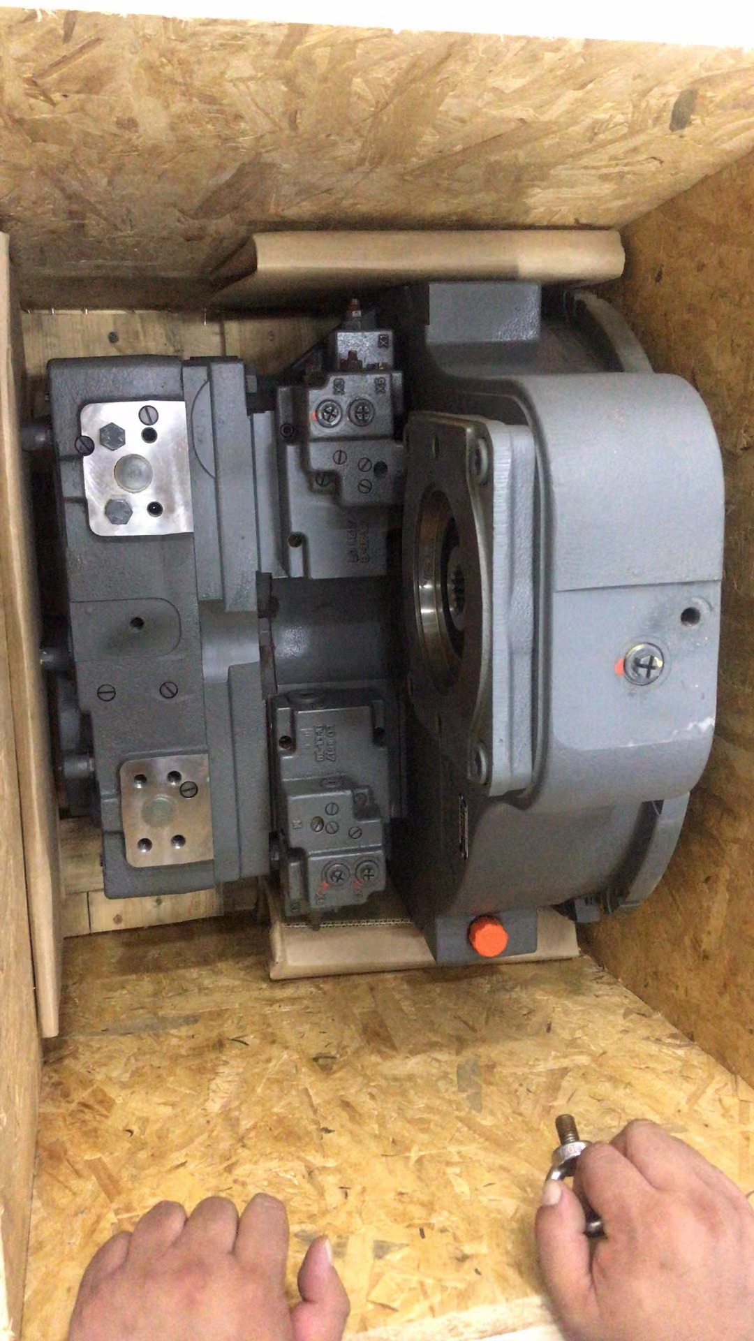 10137871液压泵-利勃海尔A934C液压大泵总成-液压泵-齿轮泵