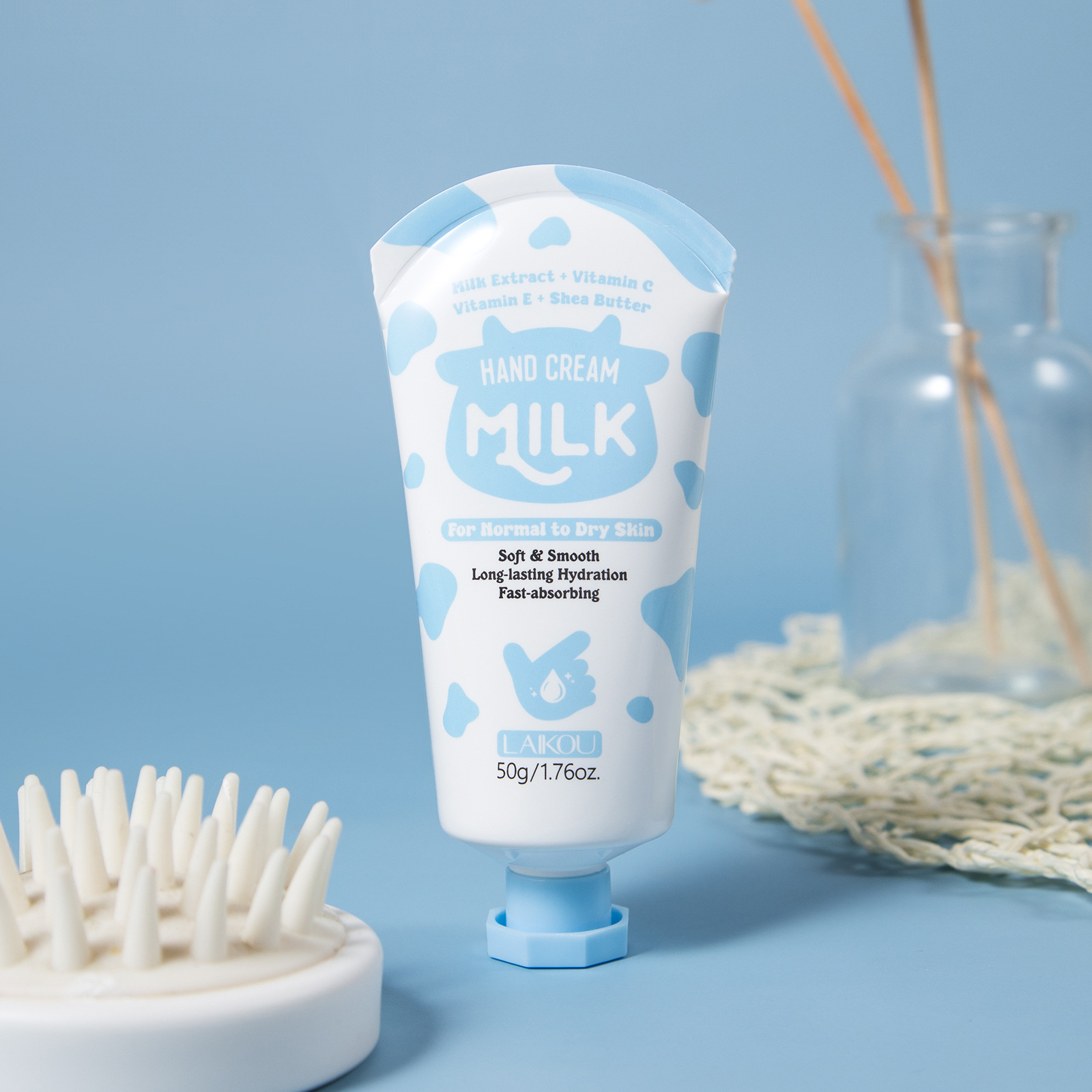 The new cross-border product LAIKOU Milk Hand cream 50G and Cream hydrates, moisturizes and nourishes the skin on hands undefined