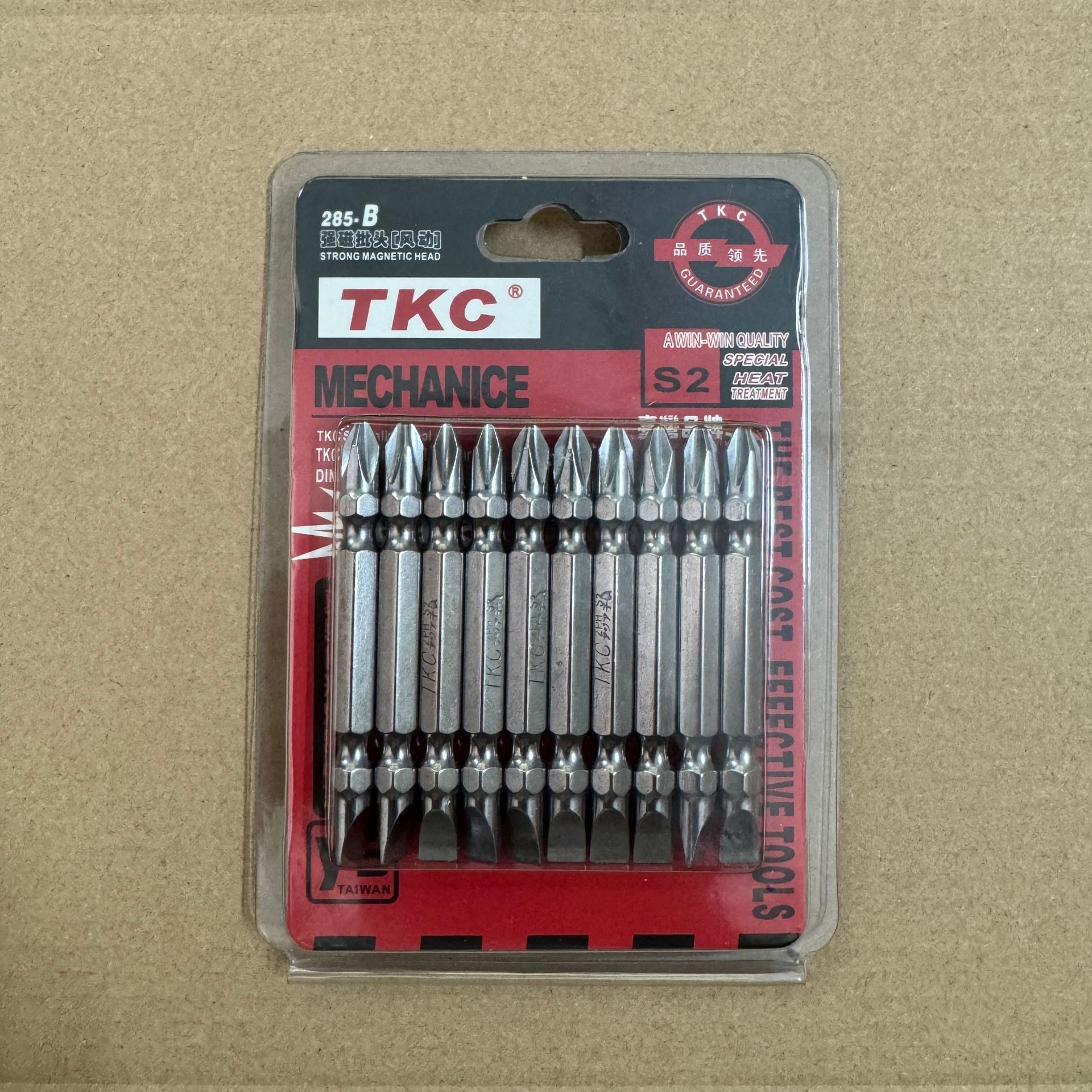 Taiwán TKC 65 11 (1 caja, 200 piezas, 1 pieza, 1200 piezas)