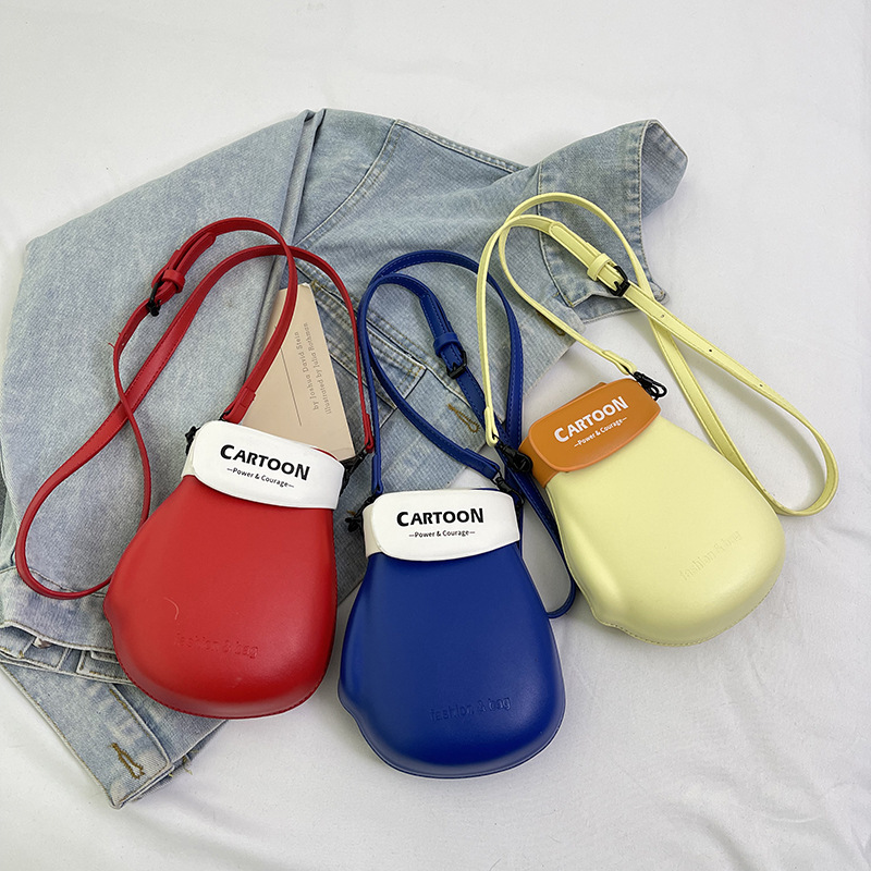 2026 New Creative Niche Boxing Glove Crossbody Bag with Contrasting Color Letters, Commuter Shoulder Bag, Mini Women's Coin Purse