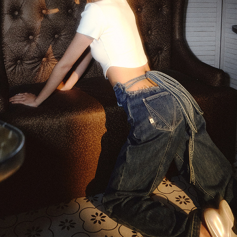 Special Clearance Sale: Stunning Wide-Leg Jeans That Not Only Make Legs Look Longer, but Also Accentuate the Figure from Behind, a Must-Have Item That Cannot Be Returned or Exchanged, and Very Fashionable