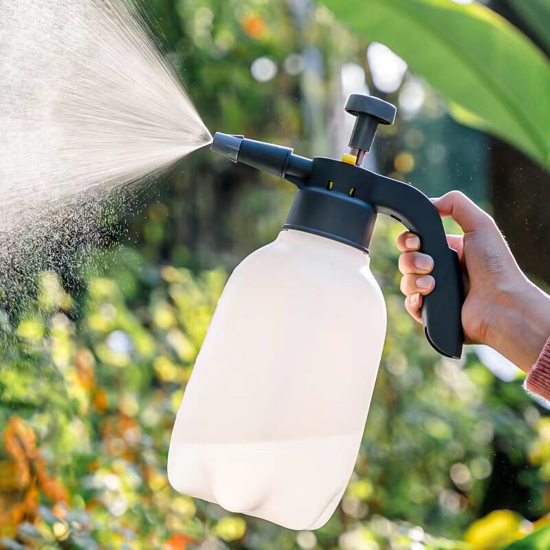 Household foam car wash watering can artifact high pressure hand spray car wash special strong decontamination Household foam car wash watering can artifact high pressure hand spray car wash special strong decontamination