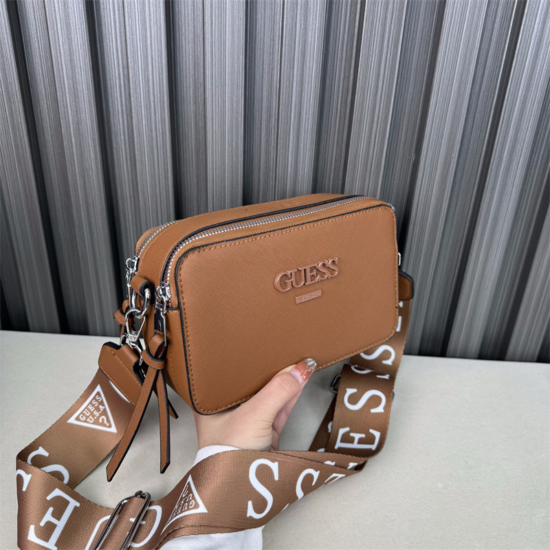 Patrón cruzado comercio exterior transfronterizo nuevo bolso de cámara letra de un solo hombro mensajero bolso femenino bags mensajero portátil pequeño bolso cuadrado marea