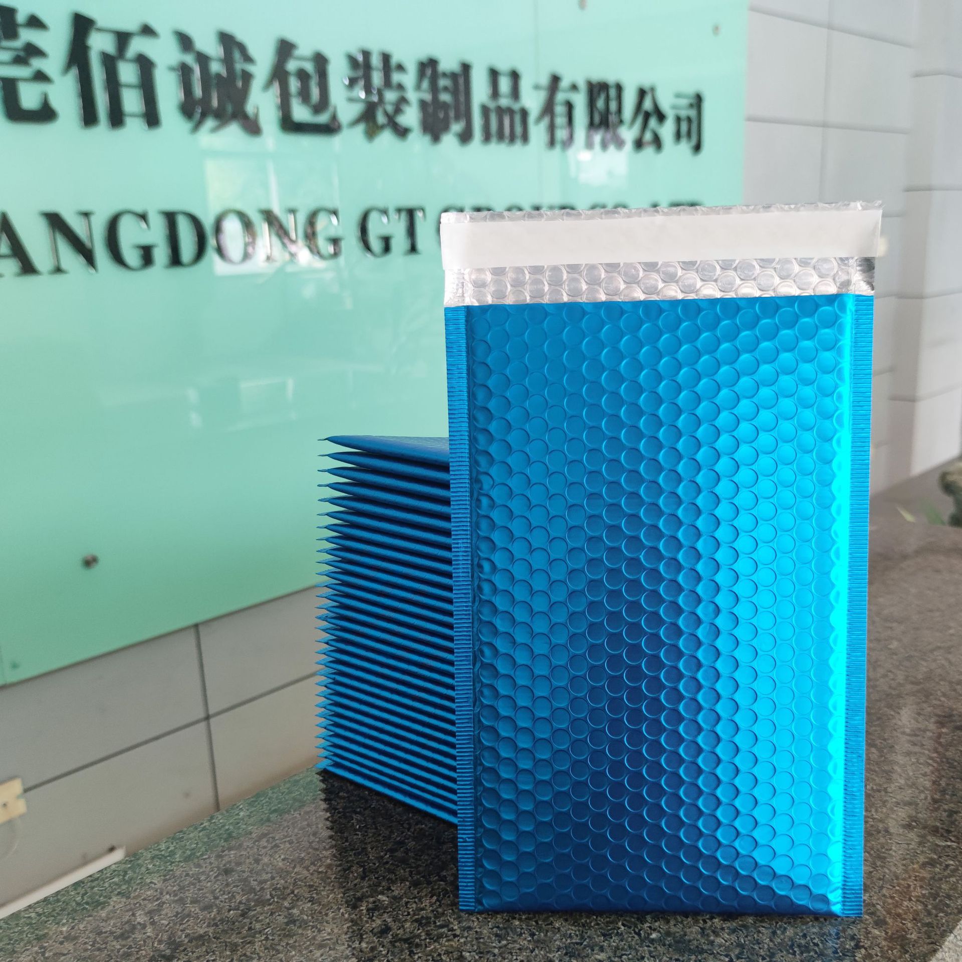 1953cea43418d5e6c7de5e341442e9