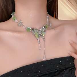 超仙水晶串珠重工蝴蝶项链女choker高级感锁骨链配饰小众颈链饰品