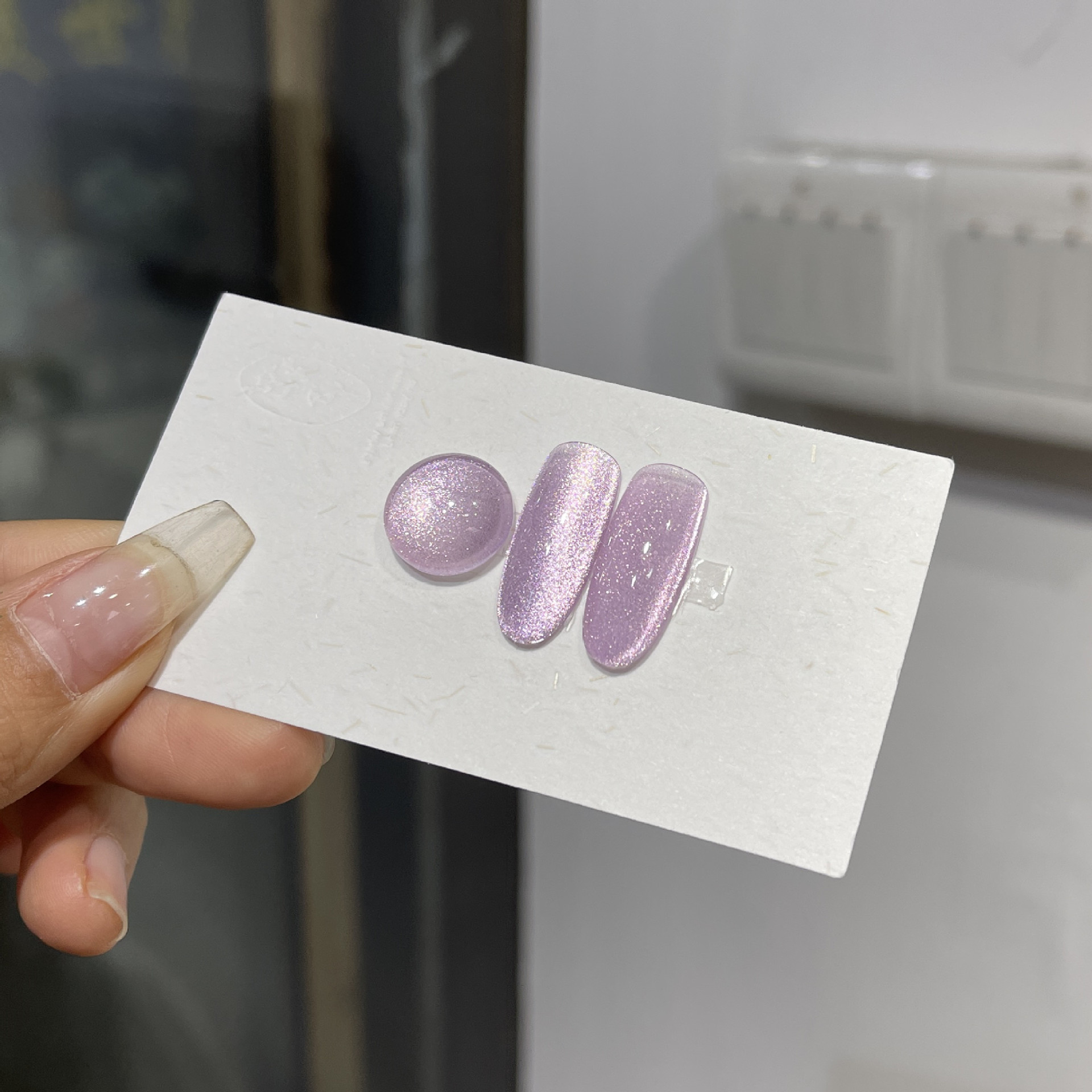 Venta caliente transfronteriza pegamento para ojos de gato rojo hielo arte de uñas celebridades de Internet caliente tienda de uñas de uso común pegamento de esmalte de uñas de ojo de gato de cristal popular