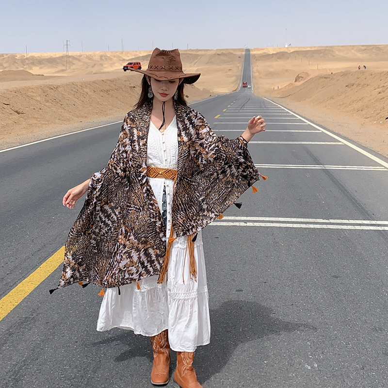 Nuevo estilo étnico leopardo impresión de algodón y lino sensación bufanda desierto viajes foto chal desgaste exterior protector solar bufanda para las mujeres