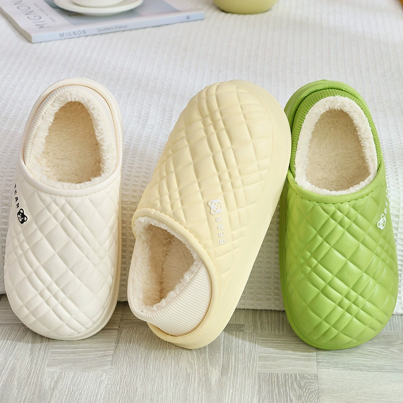 Новые стильные водонепроницаемые стеганые хлопковые тапочки для мужчин, осенние и зимние домашние нескользящие хлопковые тапочки на толстой подошве для женщин.