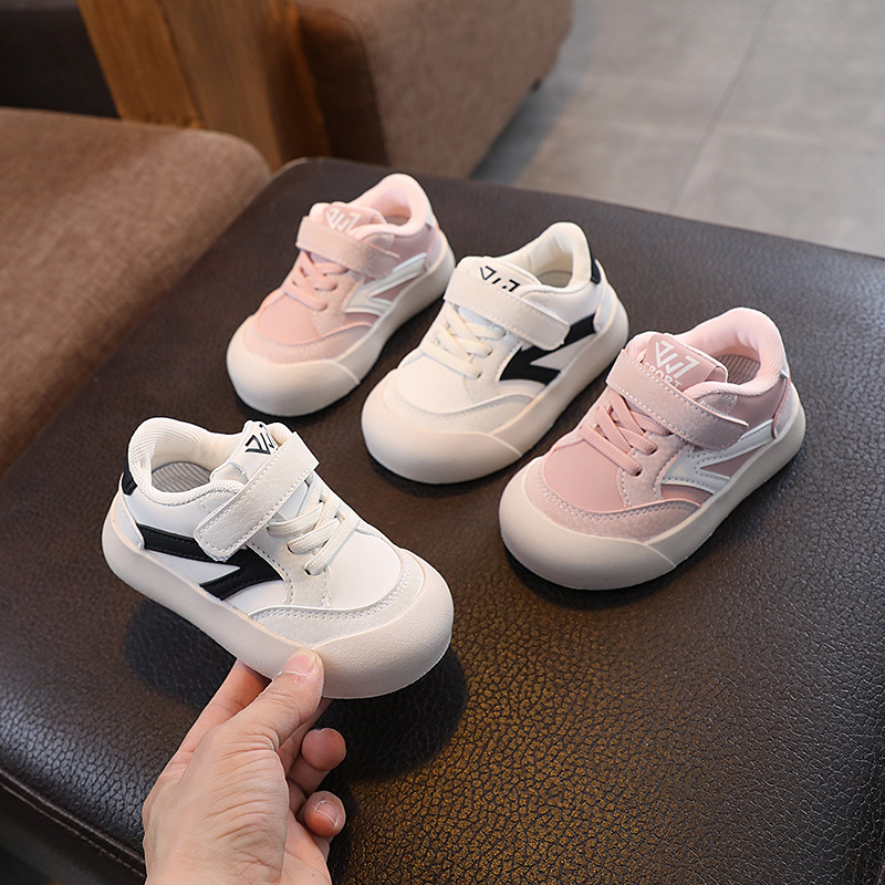 Autumn children's sneakers for boys