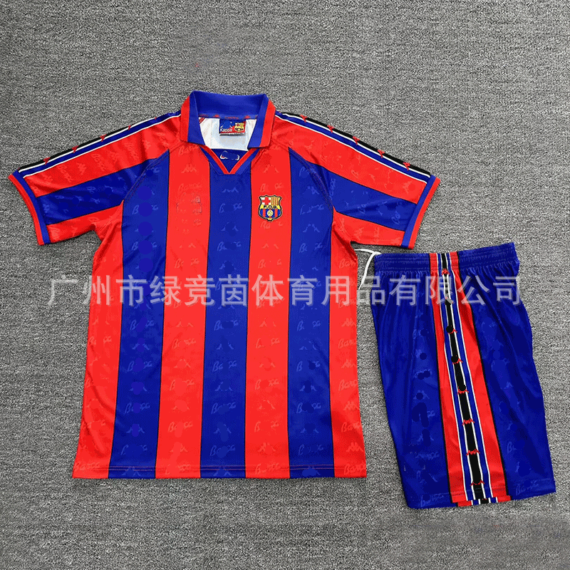 Camiseta retro del Real Madrid No. 7 Camiseta de fútbol de Ronaldo Barcelona Messi Inter de Milán Alemania Inglaterra