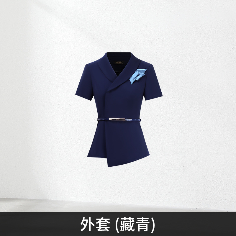 Short-sleeved navy suit (blue scarf)