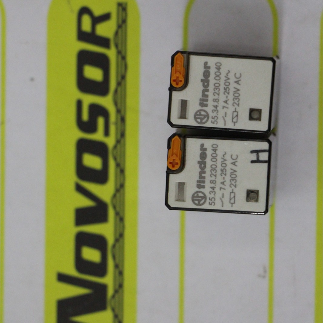 FINDER继电器55.34.8.230.0040+继电器底座94.04