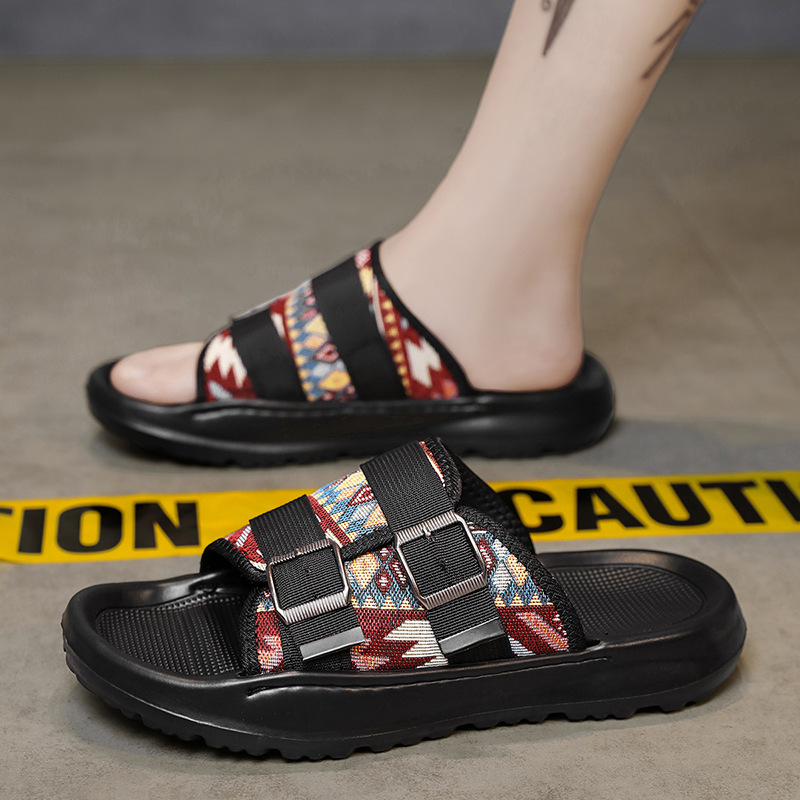 Zapatillas ropa exterior para hombres verano nuevo estilo tendencia transpirable playa al aire libre tela de ocio fondo plano pisando heces sandalias para hombres