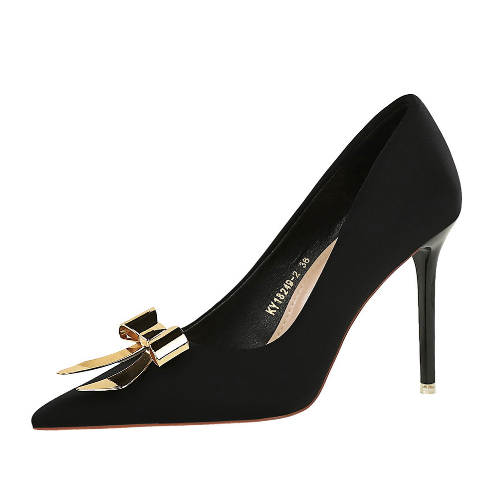 18249-K68 Fashion Sexy Pointed Toe High Heels Metal Bowknot Stiletto Single Women Satin Shallow Mouth Women's Shoes_vogvips.com