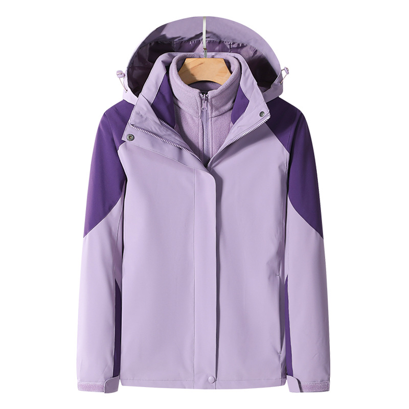 Fábrica directa al aire libre tres en uno vestir de asalto otoño y invierno para hombres y mujeres a prueba de viento a prueba de agua desmontable chaqueta de calor interior