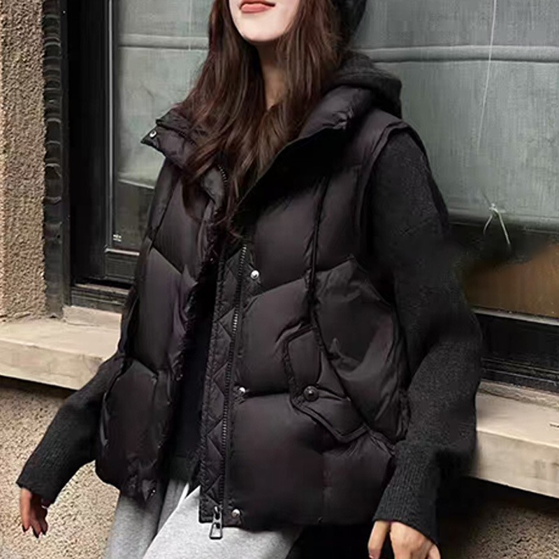 Down Vest with a Stylish Design, 2025 New Model for Women, Lightweight and Slim-Fitting down Jacket for Outerwear