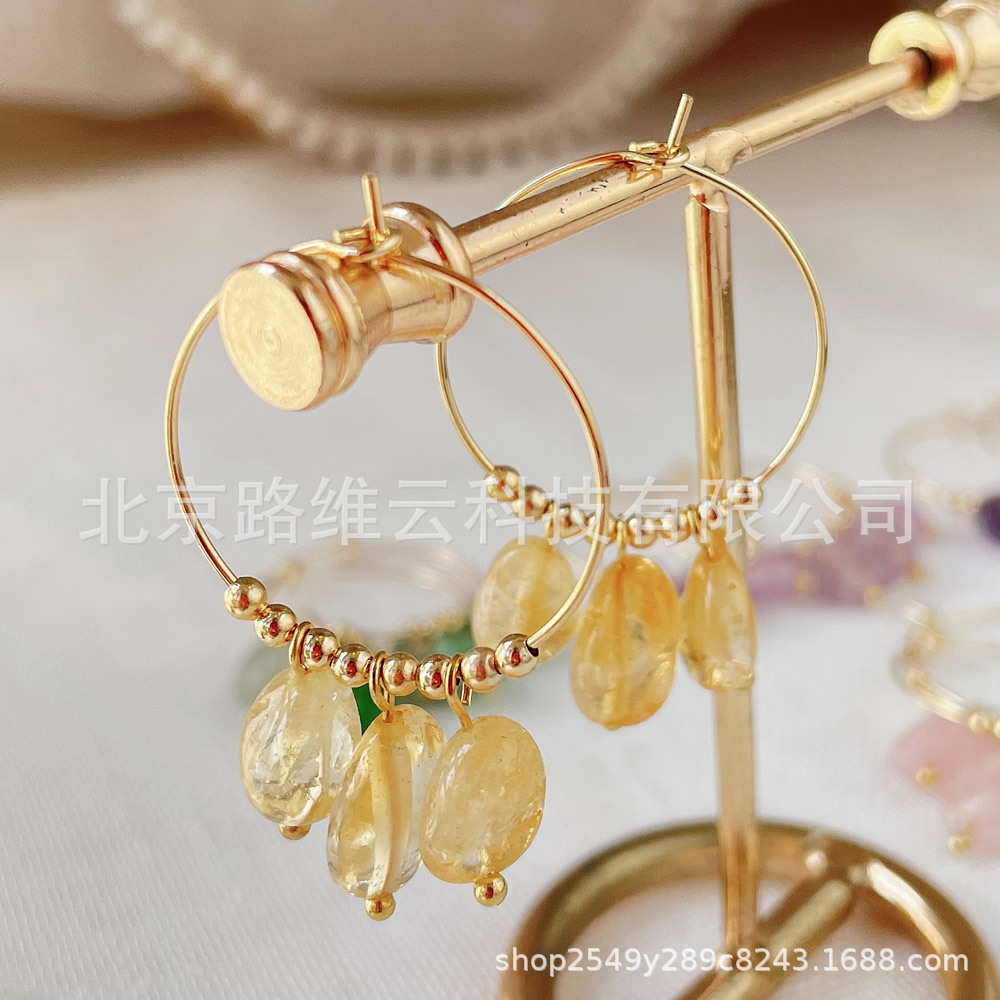 Europa y los Estados Unidos semipreciosa natural cristal lingüizo pendientes de perla amatista irregular pendientes de acero de titanio pendientes de acero mujeres