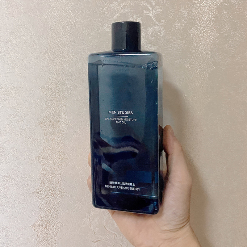 男士爽肤水补水保湿控油收缩毛孔喷雾须后水男生护肤品定制加工