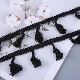 花边;餐垫、餐巾;桌旗