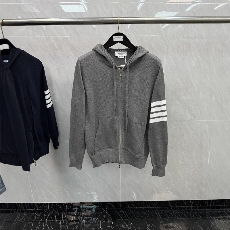 [Powerful Factory] New Style Sweater for Men and Women with Sailboat Four-Stripe Zipper Hooded Wool Jacket Gray on the Back