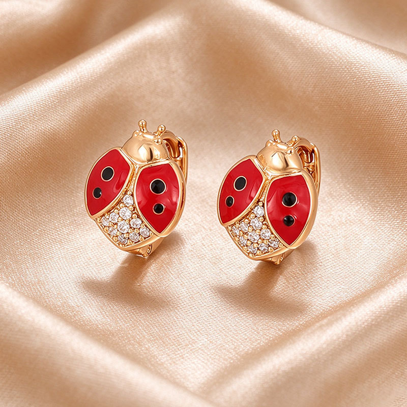 Pendientes de Aro con Zirconia de Aleación de Cobre Bañado en Oro de 18K