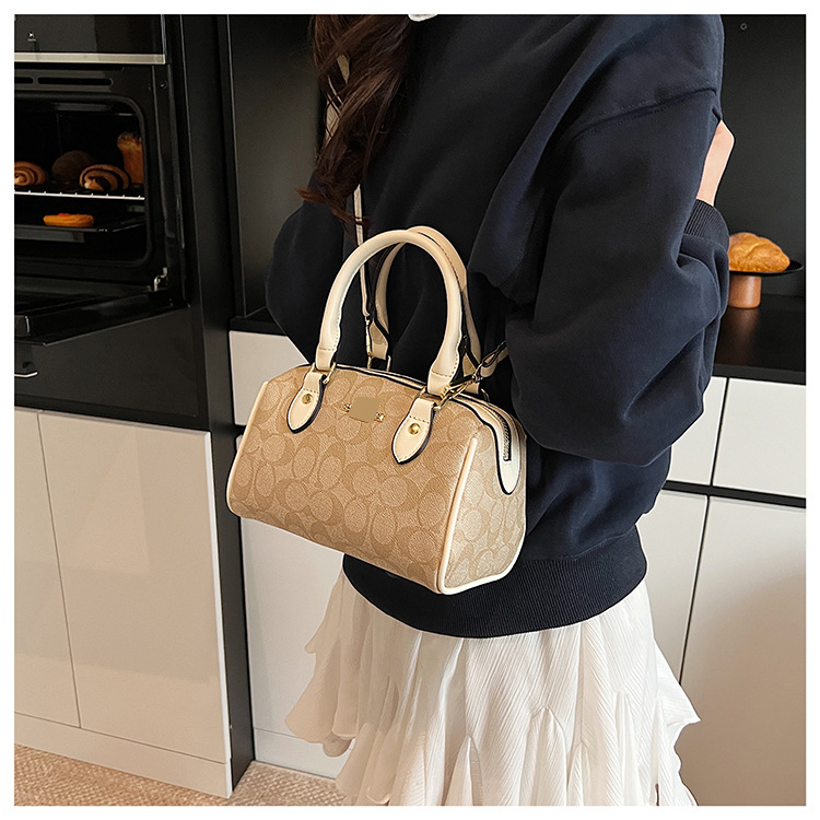 Bolso transfronterizo de Boston para mujer este año nuevo bolso de almohada impreso de alta gama bolso de mensajero de hombro simple urbano