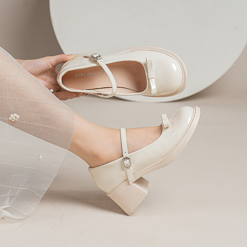 White thick-soled chunky heel French Mary Jane women's shoes 2024 Autumn New Small size leather shoes increased temperament single-layer shoes