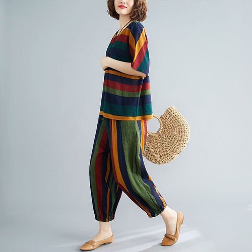 Set of two women's fashionable summer outfits with loose, literary, retro striped short sleeves, stylish and comfortable.