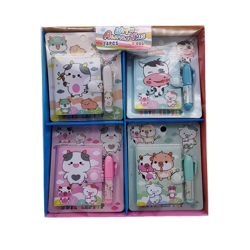 Estilo lindo de la vaca con la pluma