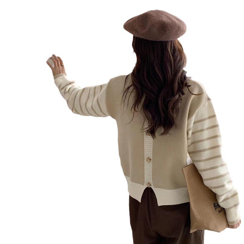 Otoño e Invierno a rayas ropa de abrigo suéter de las mujeres de diseño sentido nicho flojo perezoso estilo universitario edad-reducción espalda dividida suéter
