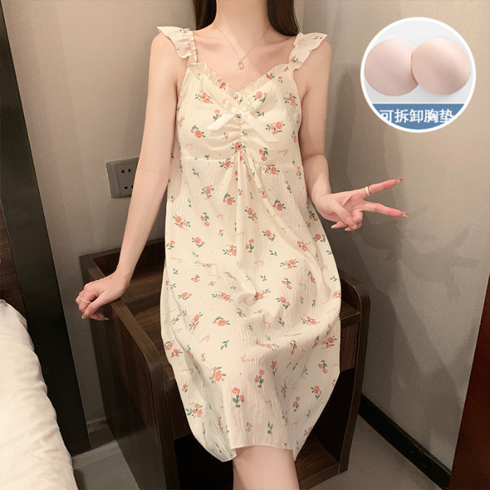 2025 nuevo HelloKitty nube pijama de algodón de mujer de verano es una linda pijama con cojín de pecho ropa para el hogar