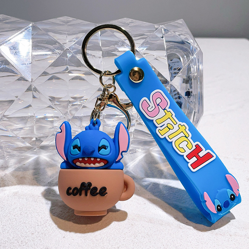 クラシックな立体人形キーホルダーアクセサリー pvc 人形マシンホリデーギフトペンダントクロスボーダーキーホルダー|undefined