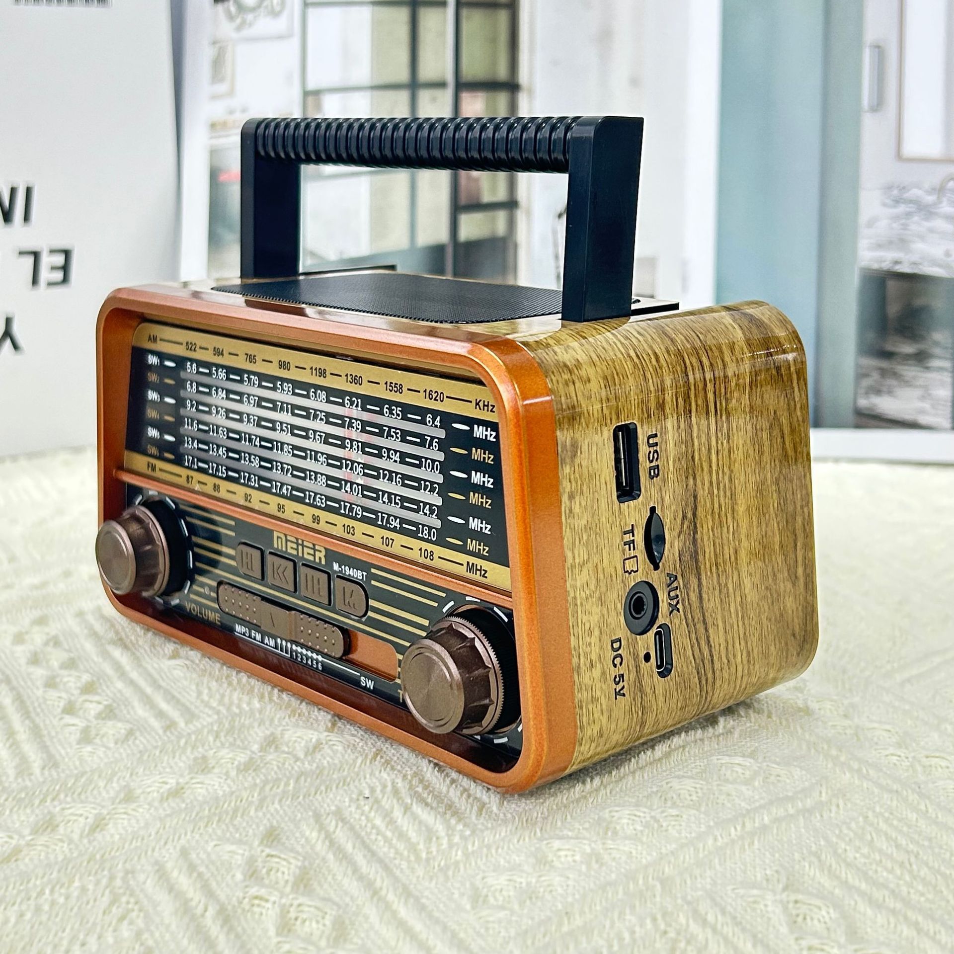 Nuevo retro multifunción tarjeta de audio Bluetooth portátil multibanda radio de madera retro M - 1939 BT