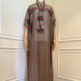 专供跨境百搭高级感披肩仿真丝印花轻奢风夏季出游防晒沙滩巾