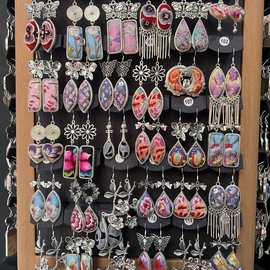 新潮民族风手工刺绣老绣片耳环小巧短流苏耳坠云南苗银饰品女白色