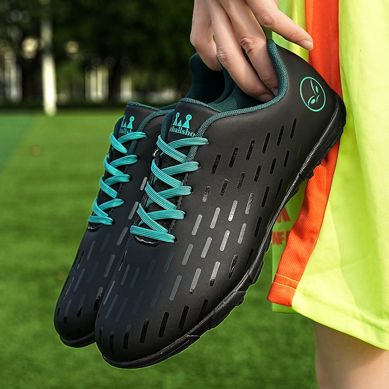 Boots for training, sports shoes, wholesale, with spikes, (Cross-border trading)