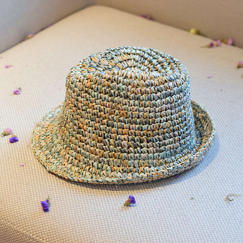 Fresh and Simple Mixed Color Handmade Crochet Straw Jazz Hat for Women, Spring and Summer Vacation Sunshade Foldable Straw Hat for Men