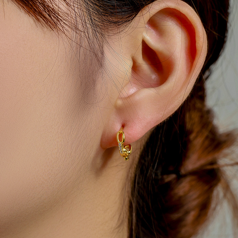 Xuping joyas pendientes compactos pendientes nicho de diseño pendientes mujeres Europa y América pendientes fríos joyas al por mayor