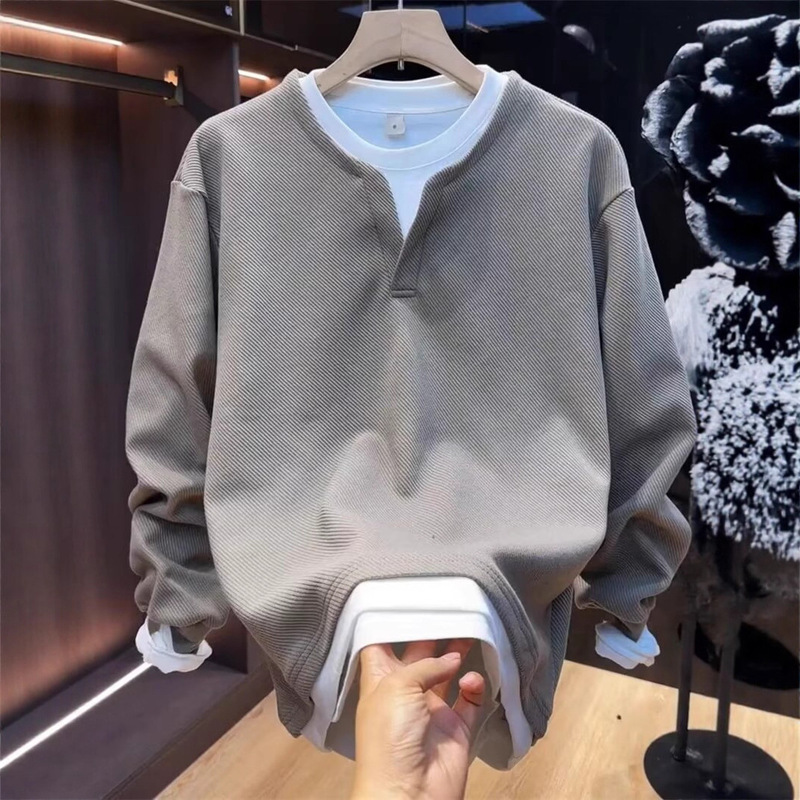 Autumn New Men's Faux Two-Piece Casual Sweatshirt Trendy Fashion Pullover Long-Sleeve Base Shirt Slim Fit Versatile T-Shirt Autumn New Men's Faux Two-Piece Casual Sweatshirt Trendy Fashion Pullover Long-Sleeve Base Shirt Slim Fit Versatile T-Shirt
