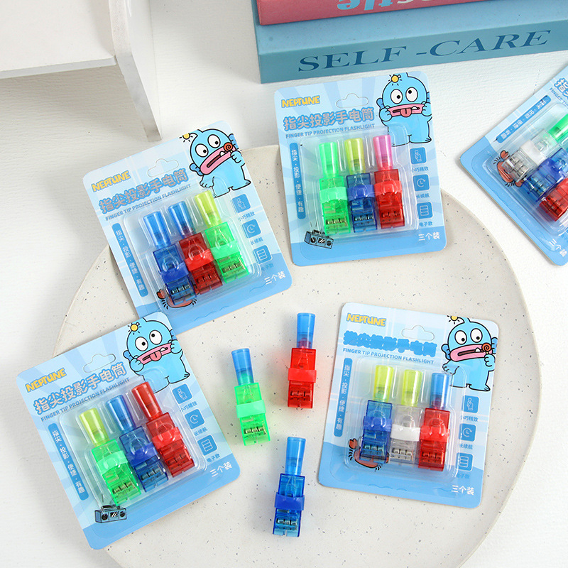 Nueva serie de elementos Neptun punta de dedo proyección linterna fiesta estudiantil pequeña y duradera mini linterna conveniente