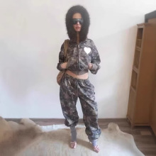 �F؛���� �n��С�� 26�¿� ��ʽ�ٴ��Բʐ��ĳ��K�ɾo������ѝ�l