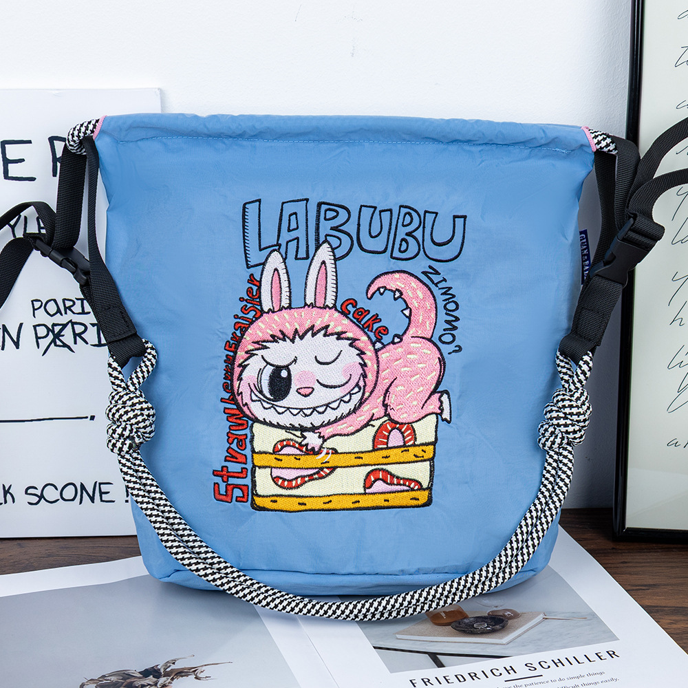 [ジッパーバケットバッグ]新しい調節可能なファッショナブルな刺繍ショッピングバッグ、多用途、軽量、ポータブルショルダークロスボディバッグ、トレンディ