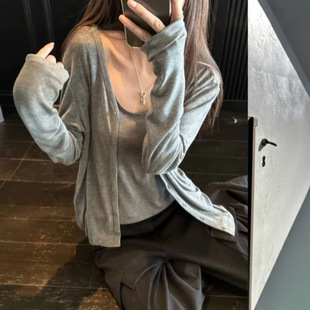 �ļ����s�r�м�ɫ�L�������Ů����͸��v�I�_�����ɰٴ���������