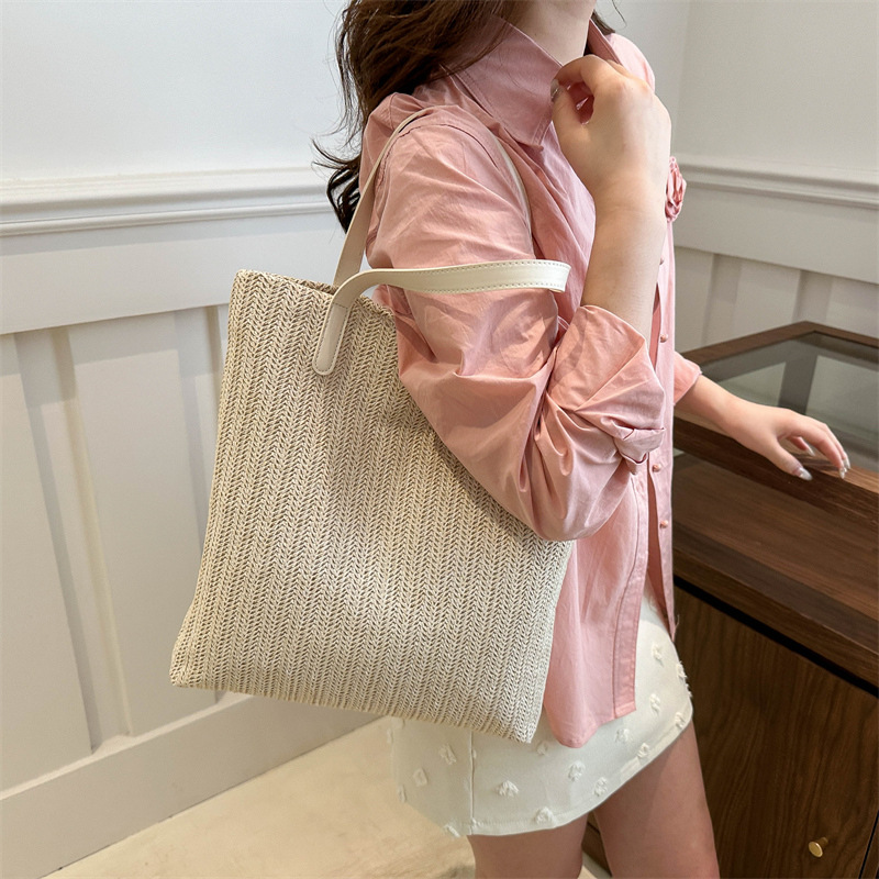 Bolsa de tejido para mujeres este nuevo verano ins simple bolsa de paja de viaje diario bolsa roja