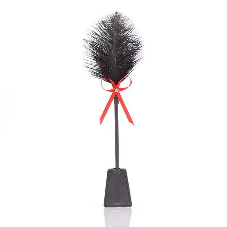 Fun SM Feather Clap Alternative Teasing Ostrich Feather Stick Bow Tie Couple Sex Products_voghion.com
