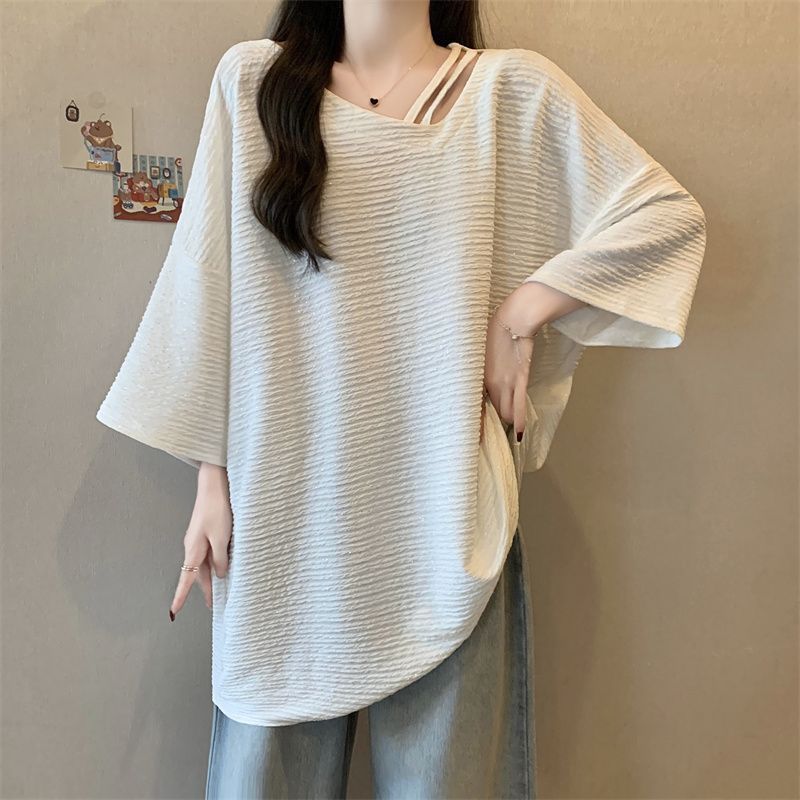 Camiseta de manga corta irregular de textura brillante de gran tamaño para mujer 2024 verano nuevo estilo suelto y delgado top de mm image 9